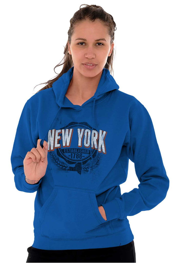 Female_Royal1 |