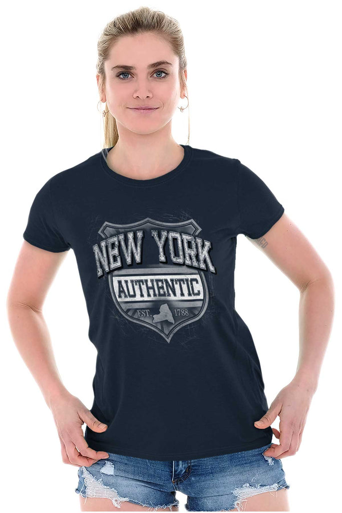 Female_Navy4 |