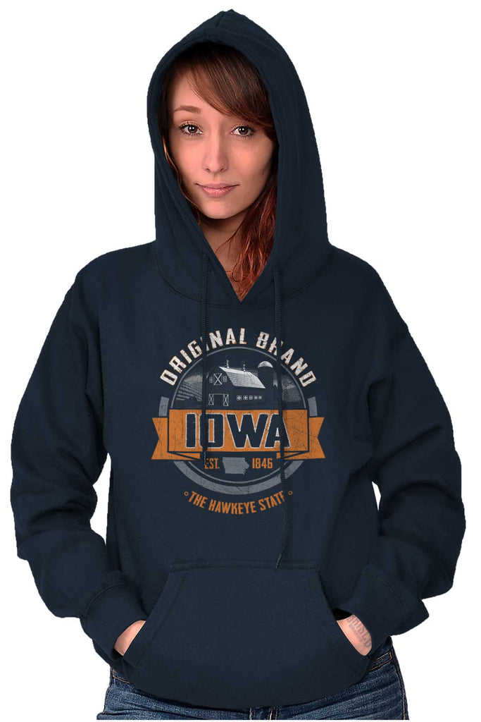 Female_Navy1 |