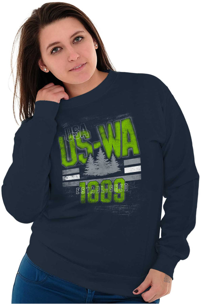 Female_Navy1 |