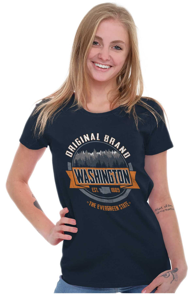 Female_Navy1 |