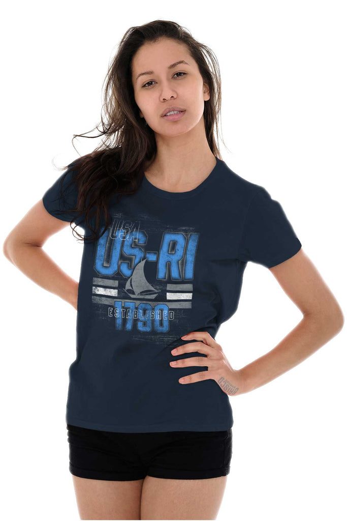 Female_Navy1 |