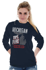 Female_Navy1 |