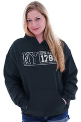 Female_Navy2 |