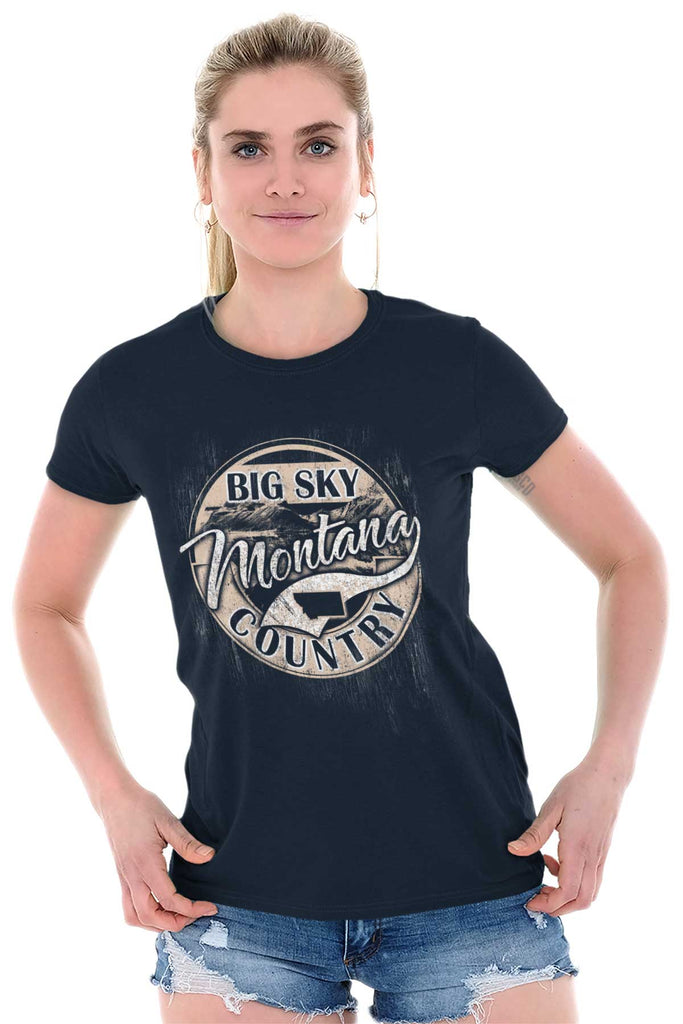 Female_Navy1 |