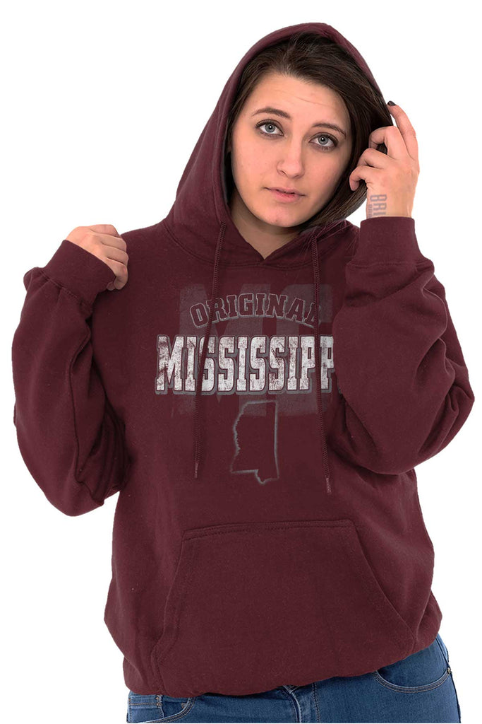 Female_Maroon2 |