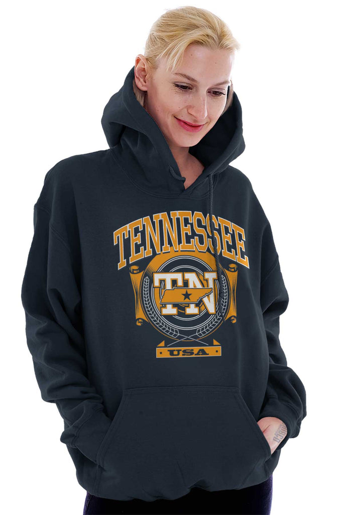 Female_Navy1 |