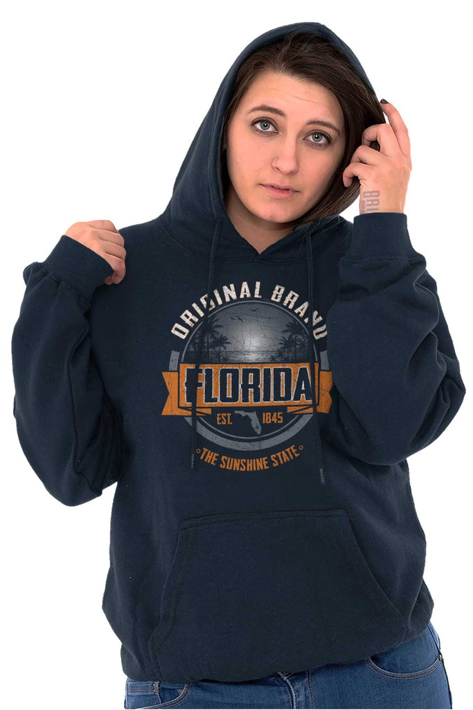 Female_Navy1 |