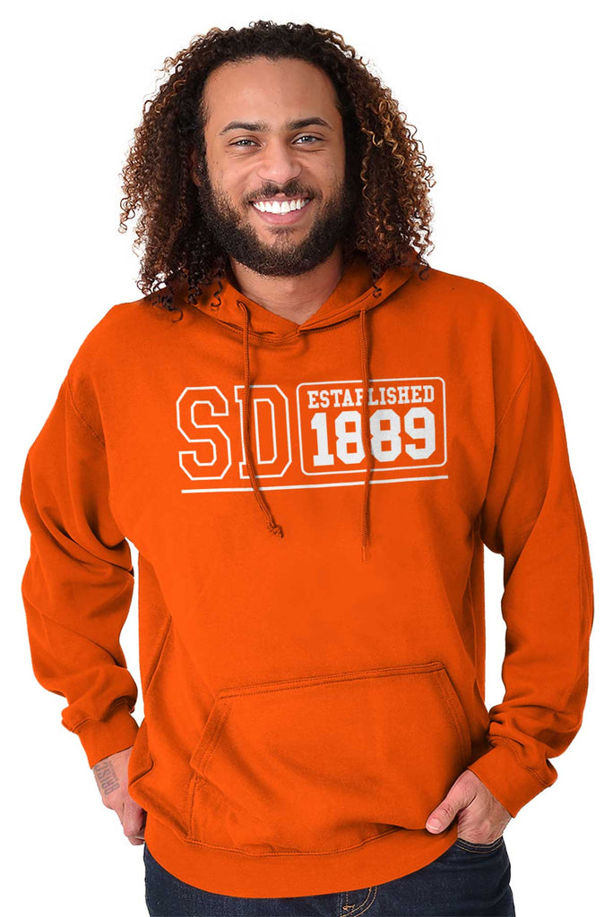 Male_Orange1 |