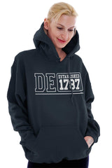 Female_Navy1 |